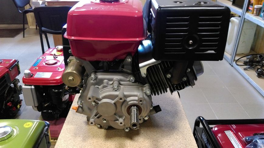 Двигатель WEIMA WM190FE-L(R) (редуктор 1/2,шпонка 25мм, эл/старт, 1800об/мин),16л.с. 20054 фото